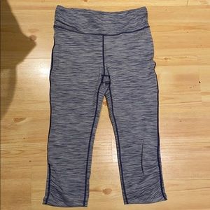 NWOT Bench “Rajak H” Capri pants MD x 19 cobalt